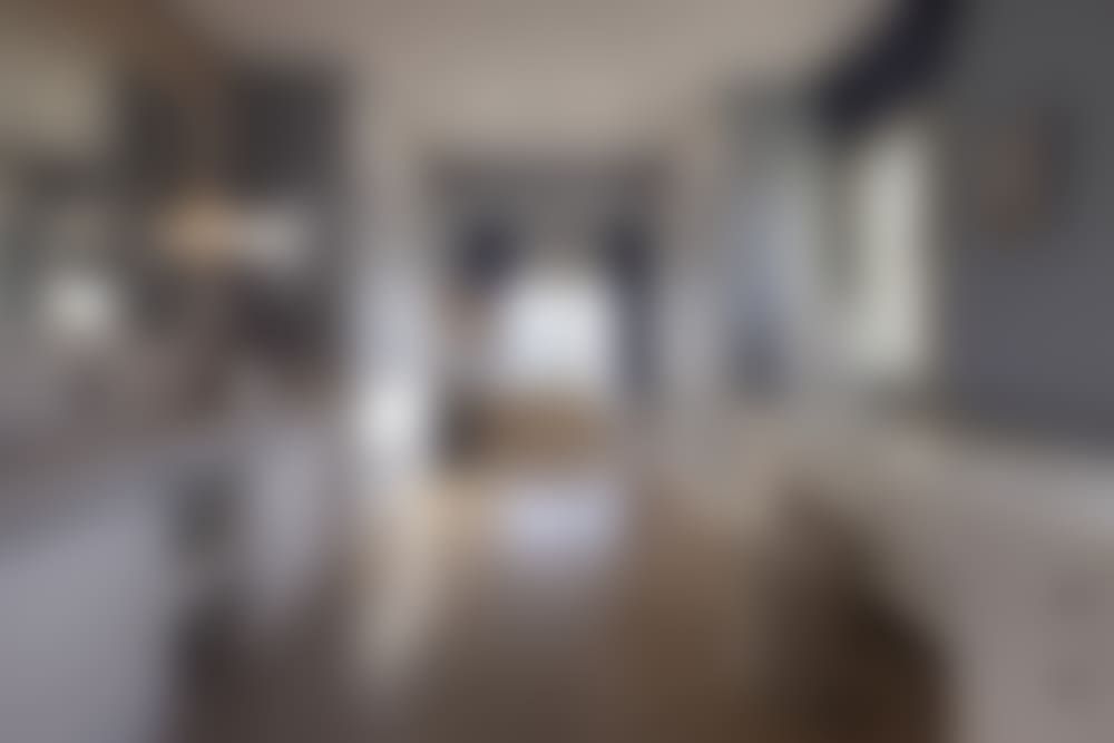 The same bedroom seen from near the entrance.